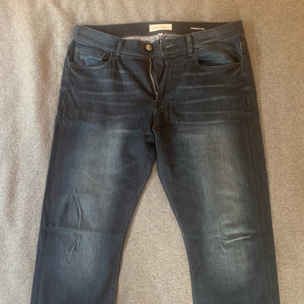 DL1961 “Vince” Casual Straight Vintage Jeans